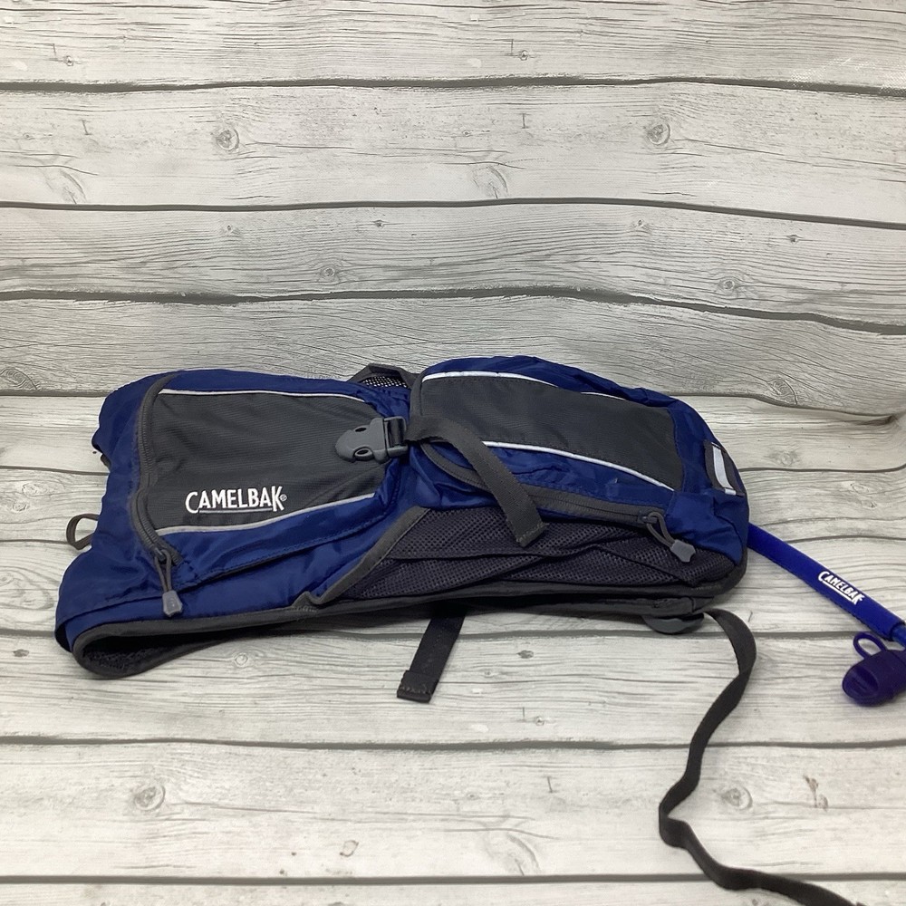 CamelBak Rouge Hydration Backpack 70oz Blue Zip-Up Pouches