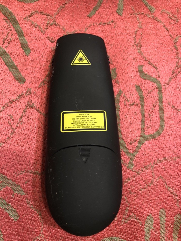 Kensington Expert Wireless Presenter with Green Laser Pointer and Cursor Control