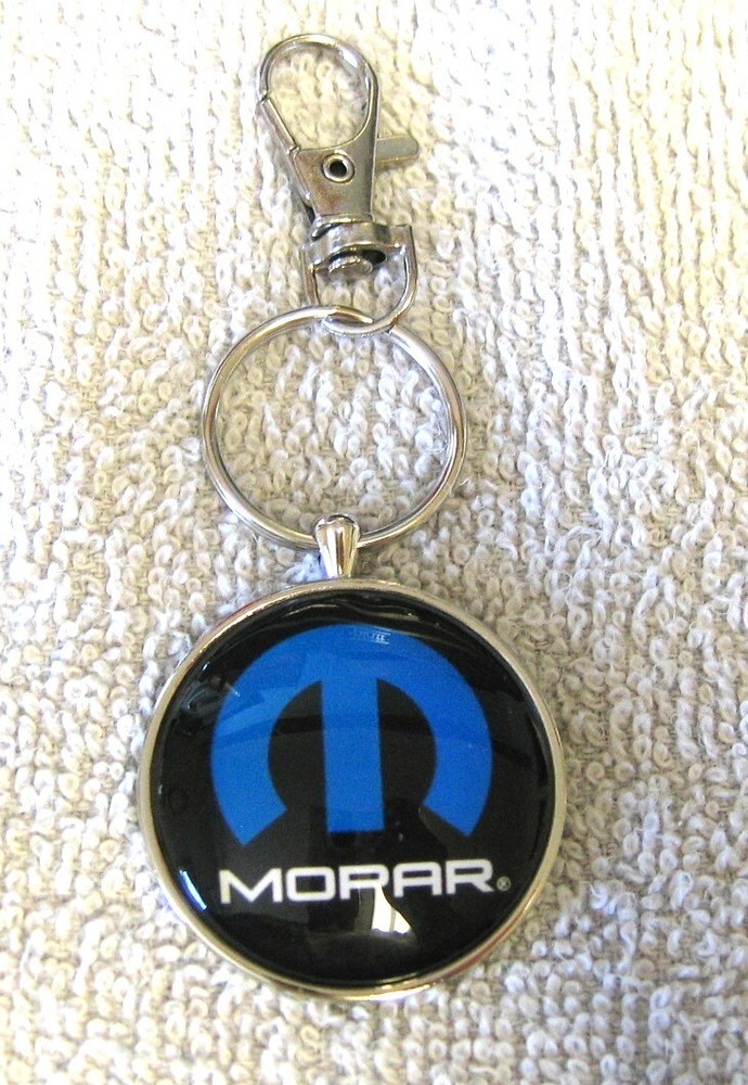 MOPAR KEYCHAIN - BRAND NEW