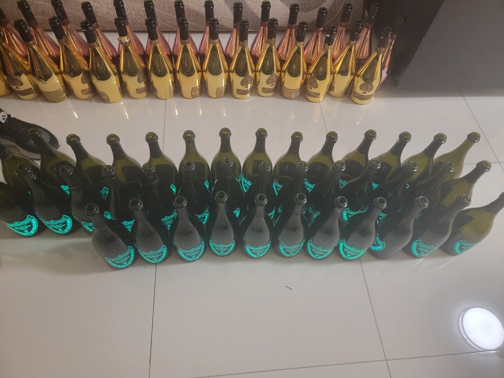 40EMPTY Dom Perignon Luminous Light 750 ml