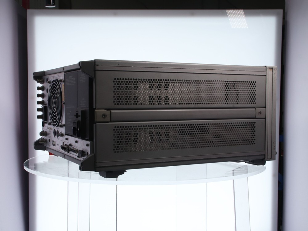 HP/Agilent 8753E 30kHz-6GHz Network Analyzer S-Parameter Test Set