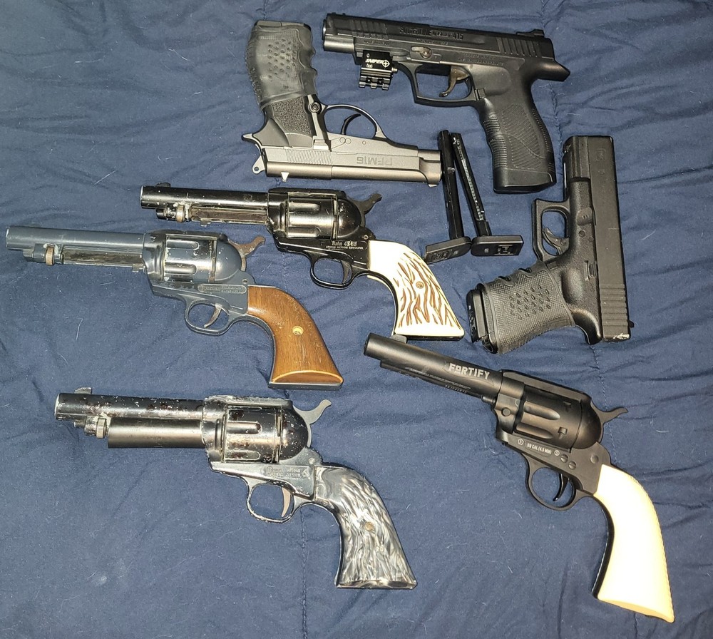 co2 pistol lot