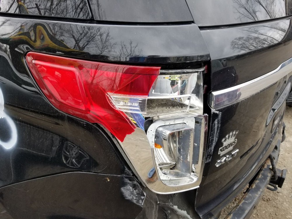 Camera/Projector Camera Tailgate Mounted Fits 13-15 EXPLORER 5076877