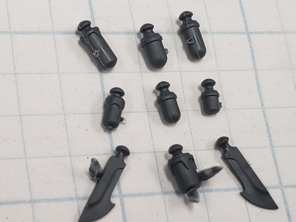 Warhammer 40k Drukhari Bits Chronos Parasite Engine Phials & Scalpels #73