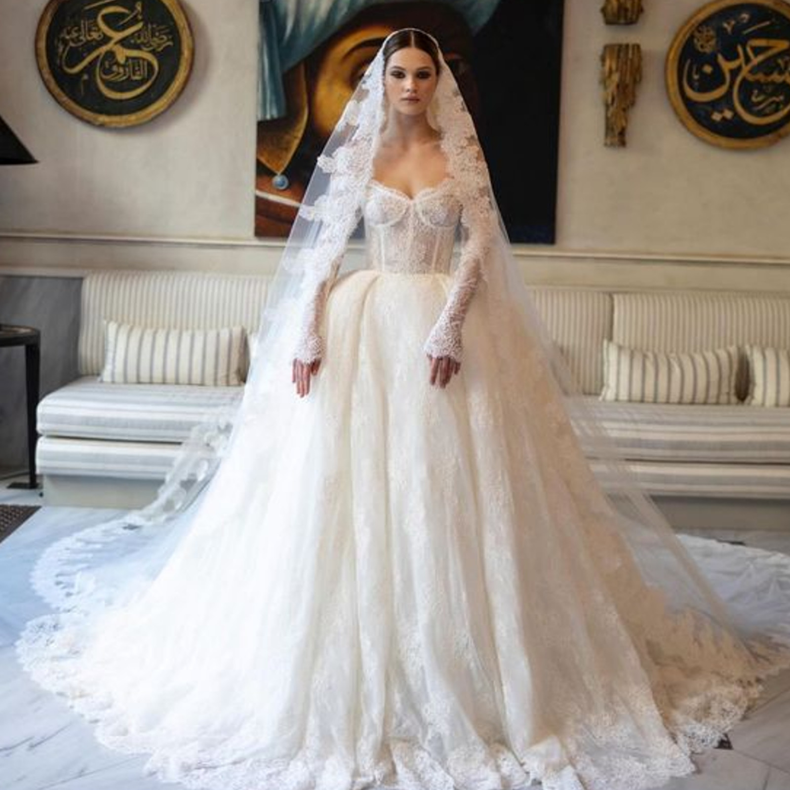 Bridal veil mantilla lace edge trim cathedral length