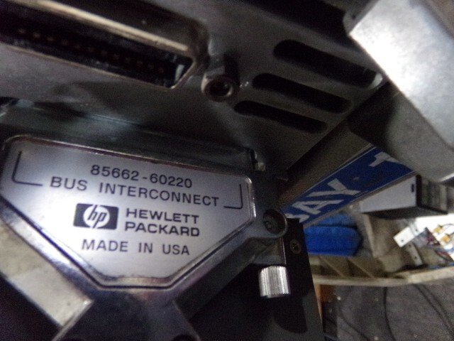 HP 8566B Spectrum Analyzer Display Read w/ 85662A Display Analyzer.