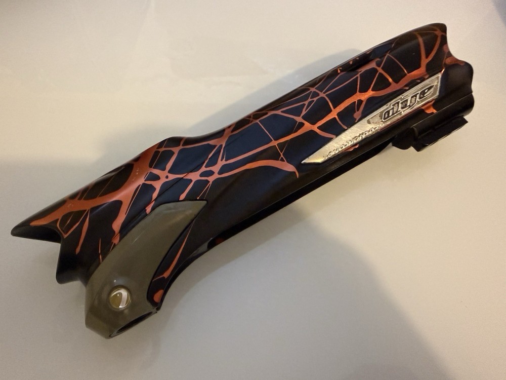 Dye DM13 Body Splash Red Anno