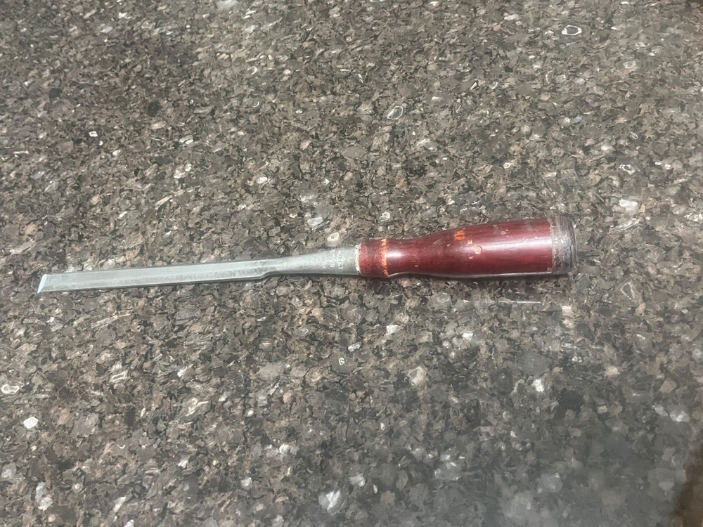 Stanley No. 720  chisel 1/4" - Very Good - Custom Handle - Nice