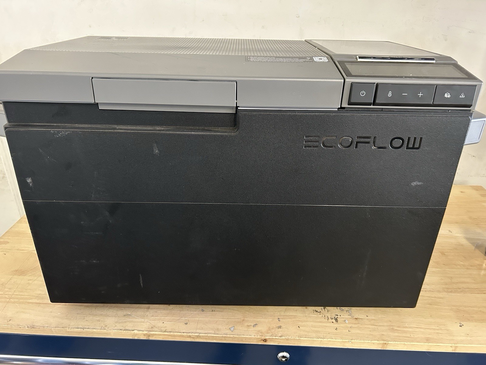 EcoFlow GLACIER Portable Fridge Freezer Ice Maker Model EFBX100