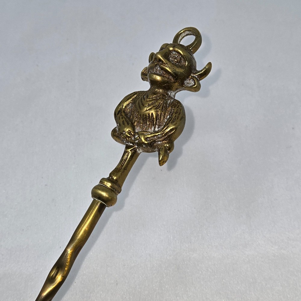 VINTAGE BRASS LINCOLN IMP SITTING DEVIL DEMON TOASTING FORK FIREPLACE TOOL
