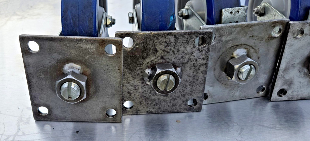 Southbend Range Oven Model SLGS/22SC Casters, Nice & easy rolling Condition!!