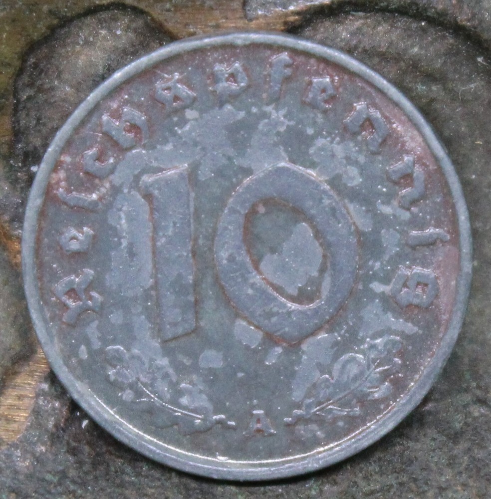 1942 A Germany 10 Pfennig