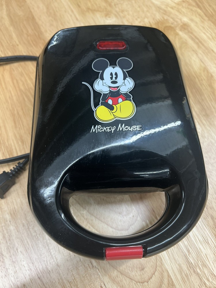 Mickey Mouse Mini Waffle Maker Non Stick Electric Kitchen Cooker Breakfast Baker