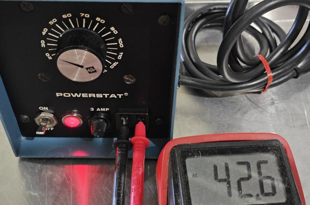 Superior Electric L10B Powerstat Variable Autotransformer