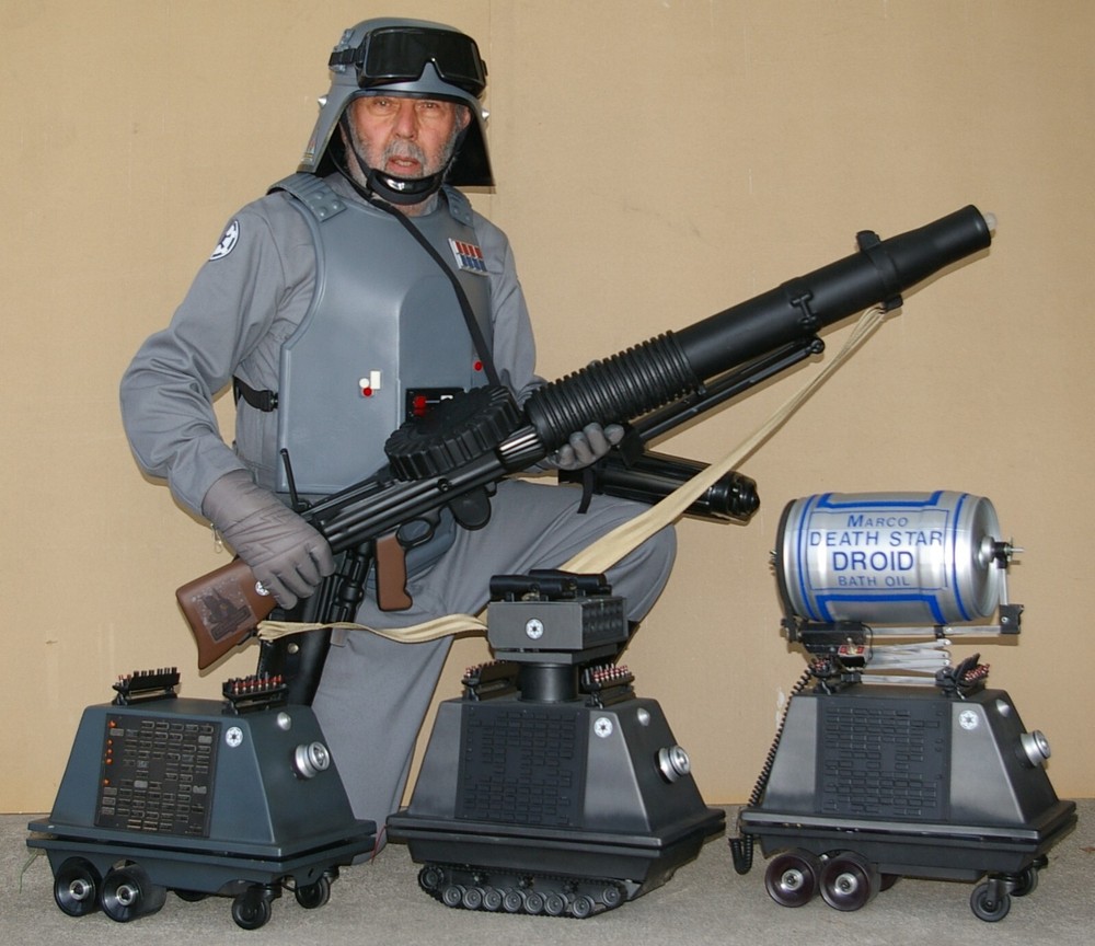 SANDTROPPER LEWIS HEAVY BLASTER, FULL SIZE PROP