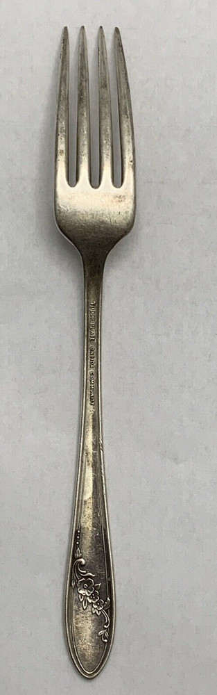 Oneida Community Fork Silver Silverplate Flatware Tudor Plate Queen Bess Wreath