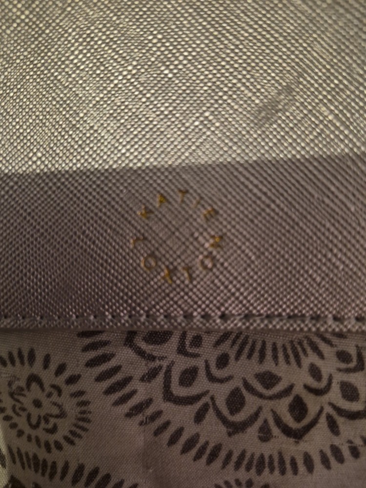 “katie Loxton” Passport Holder