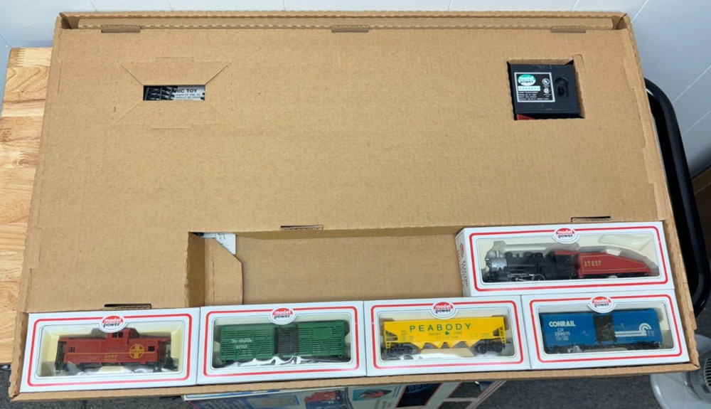 Midnight Express - Model Power - HO Scale - Train Set - Model 1065