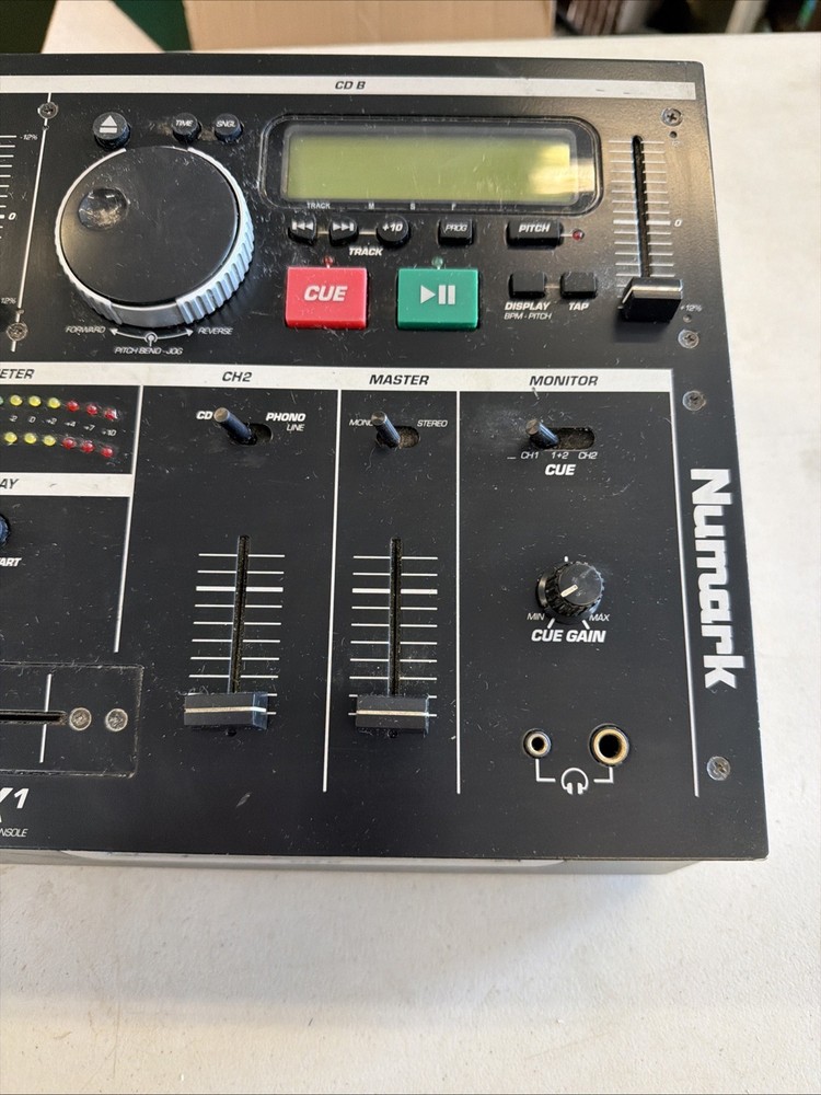 Discontinued Numark CD Mix 1 Professional CD Mixing Console Untested