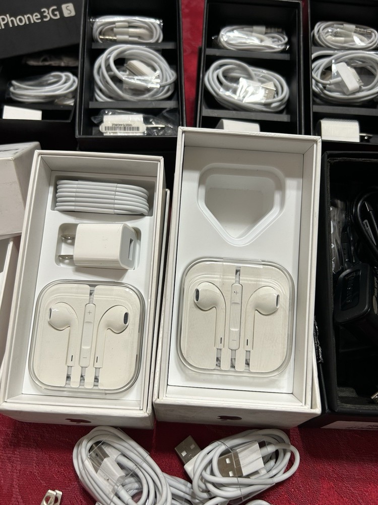 Large Mixed Lot Apple Cord, Earbuds, & Accessories – AS-IS Untested. BOXES EMPTY