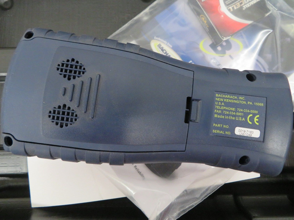BACHARACH MONOXOR PLUS Portable Carbon Minoxide Analyzer