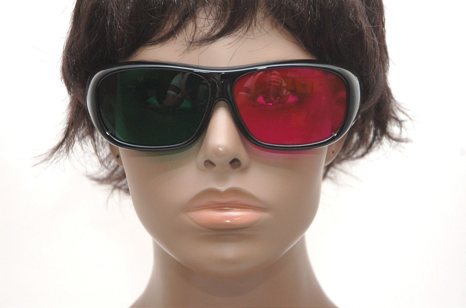 NEW TriOviz InfiColor 3D Glasses for PS3 Xbox 360 TV Assassins Creed Revelations