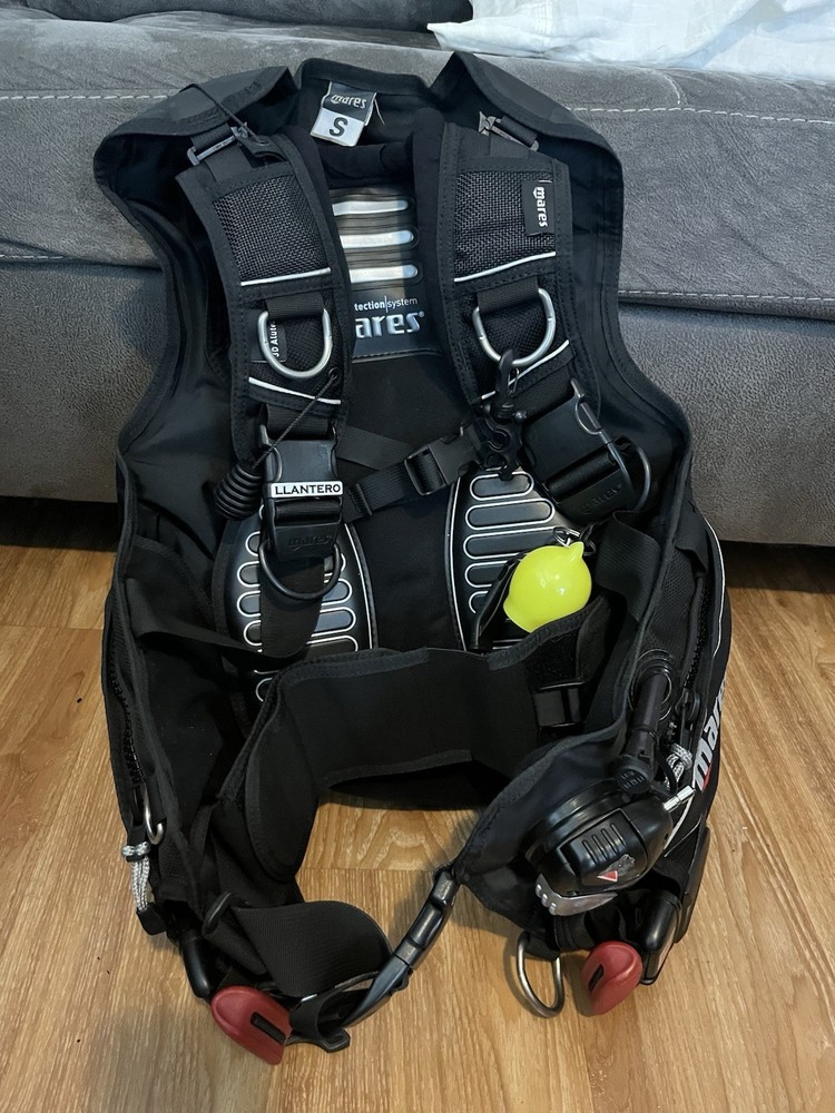 Mares Dragon BCD - Size Small Scuba Diving BCD Free Shipping