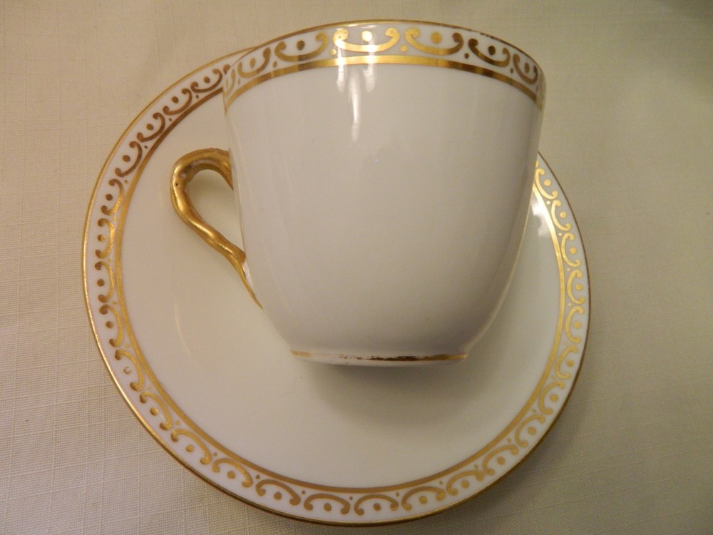 VINTAGE ADDERLEYS CUPS & SAUCERS