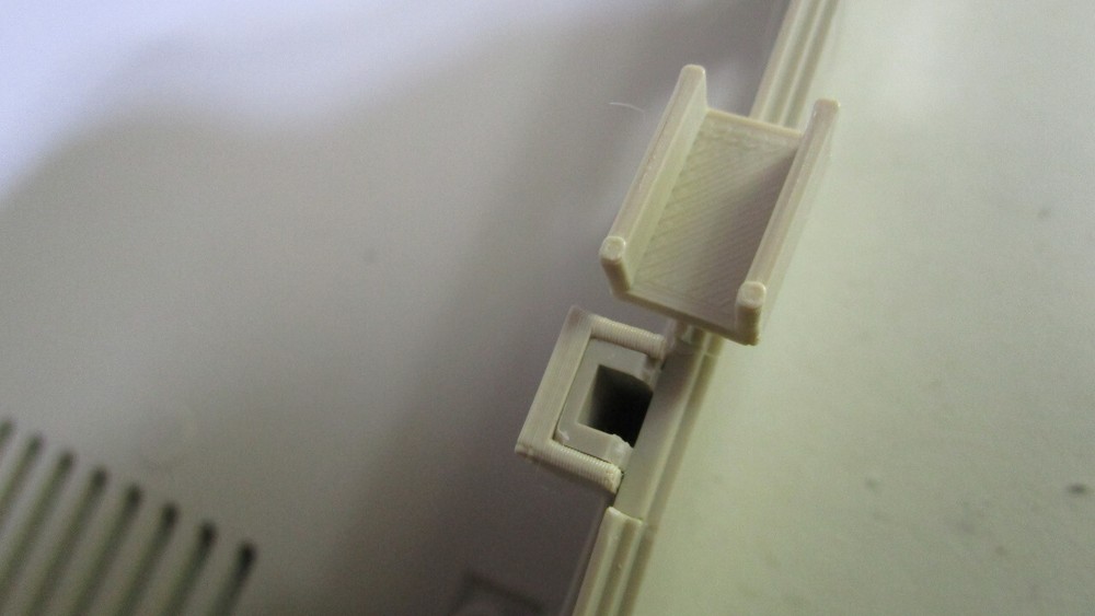 3D PRINTED INTERNAL CASE REPAIR KIT FOR COMMODORE 64C