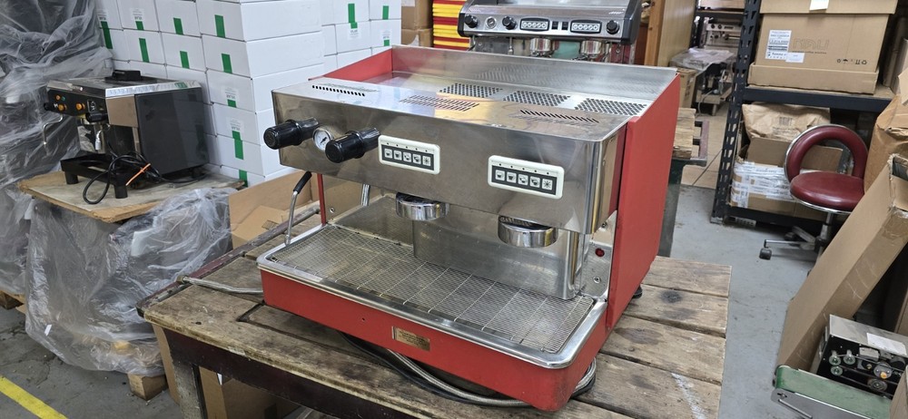 Expobar 2 group espresso machine Automatic Programmable Shots Doses A Classic