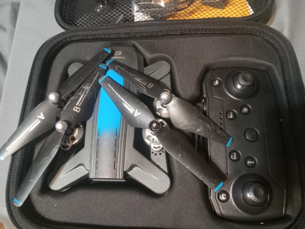 DEERC D10 Foldable Drone 1080p FPV Camera