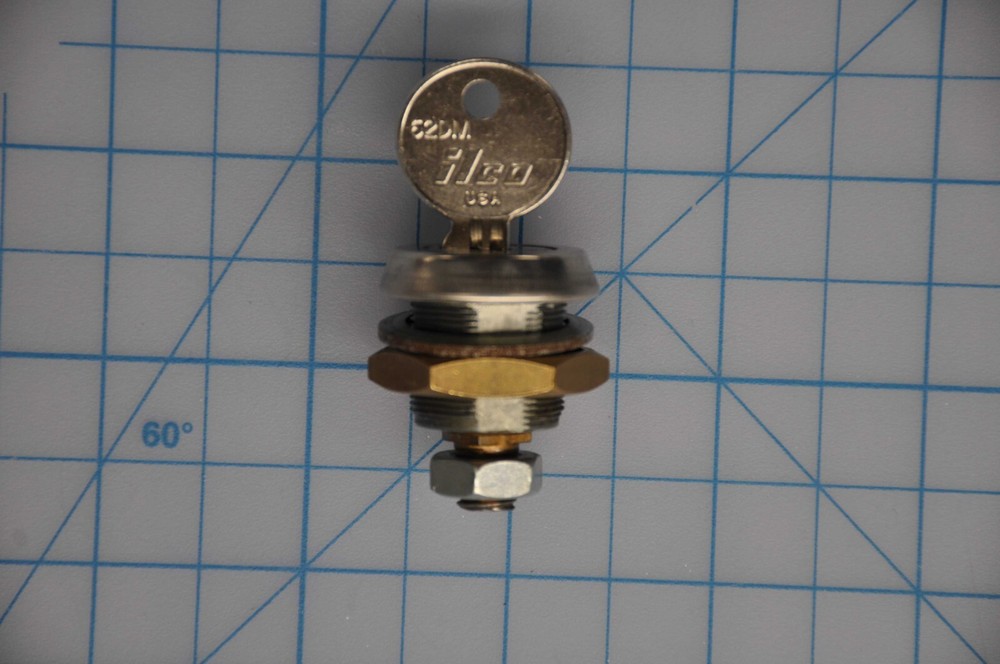 GRADE A NCR LOCK SECURITY WITH KEY FOR 5670 587
