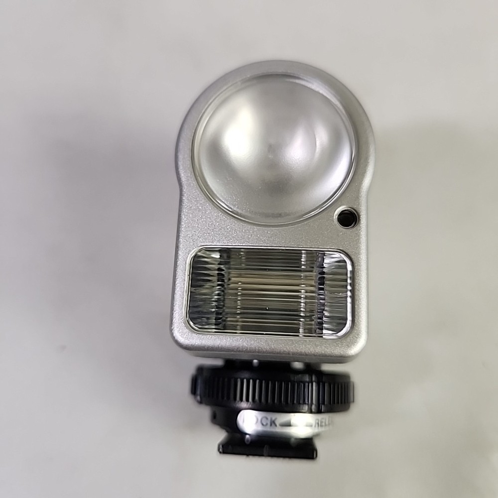 Sony HVL-FDH4 Video Flash Light for Camcorders Untested Japan Silver Attachment