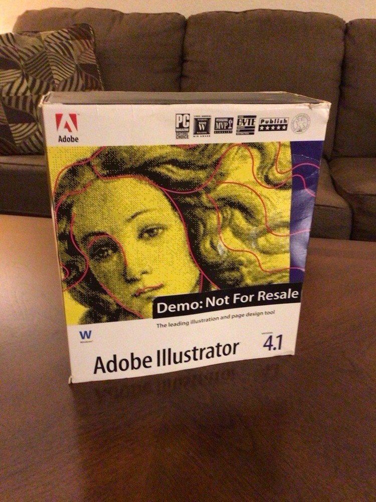 Adobe Illustrator 4.1 COMPLETE VERSION 3.5” floppy discs w/Extras