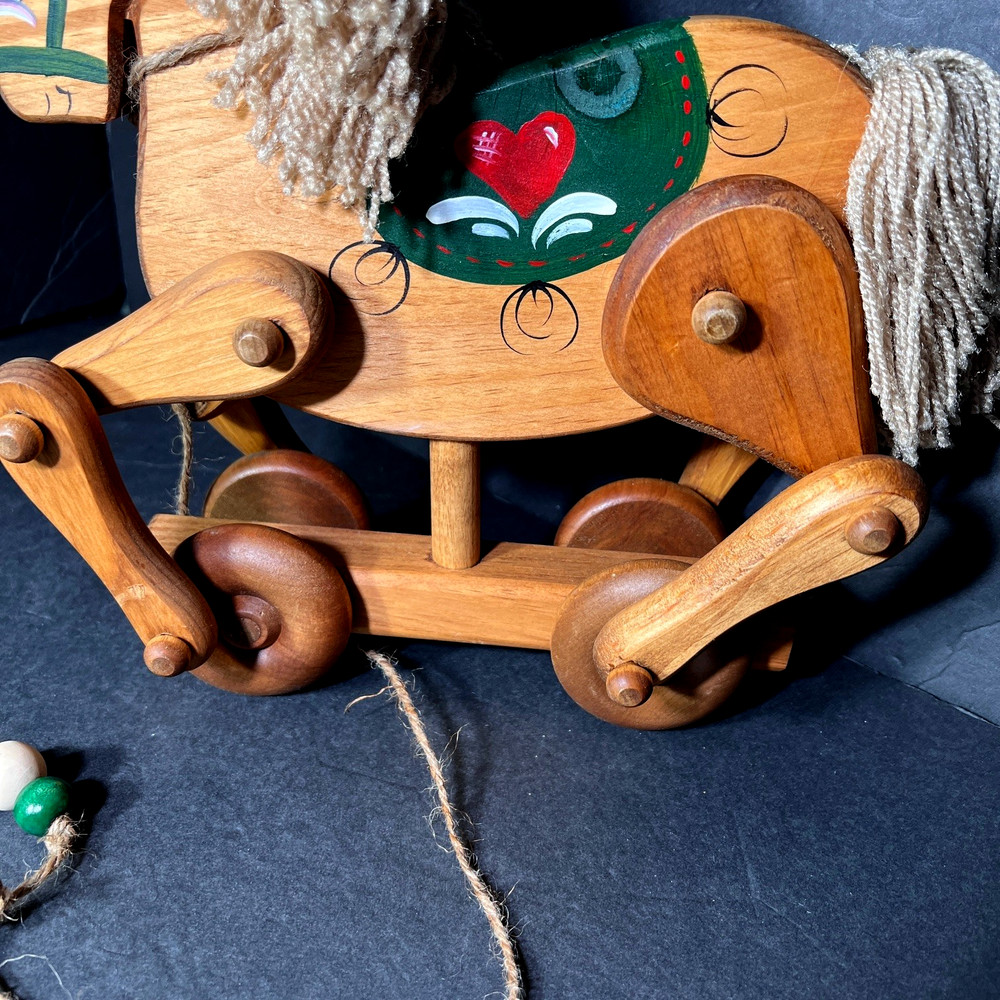 Vtg Solid Work Rolling Horse Folk Art Pull Toy Hand Crafted Tole Painted
