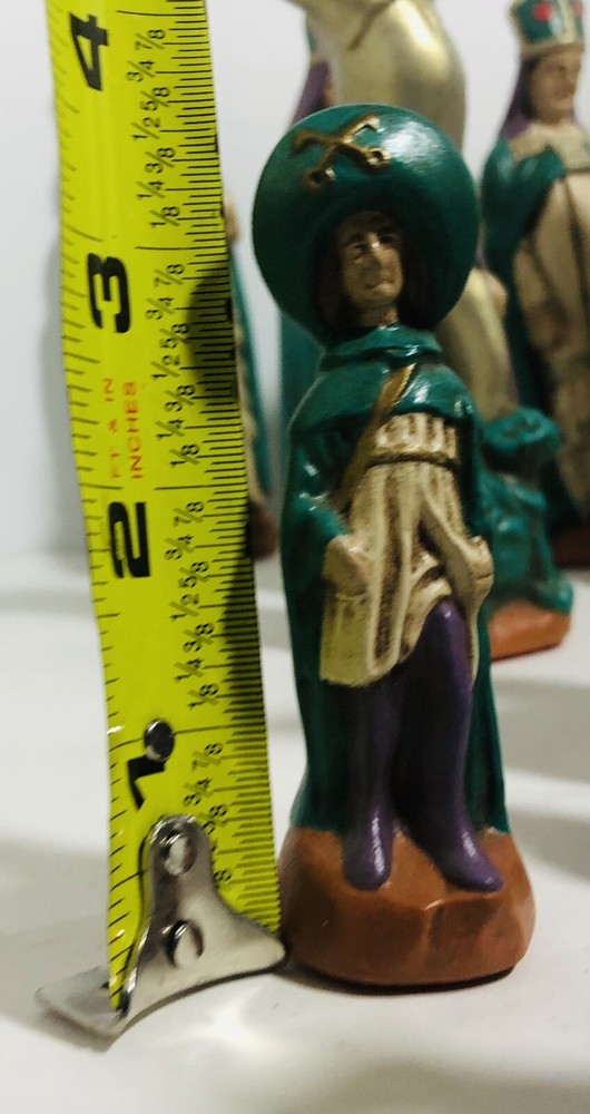 Vintage Hand Painted Chess Figures (29)