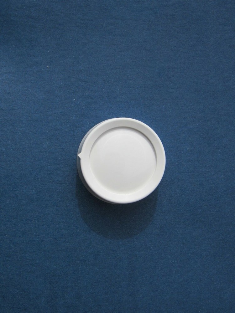 (2) White LUTRON Knobs fits volume control, fan, dimmers, etc