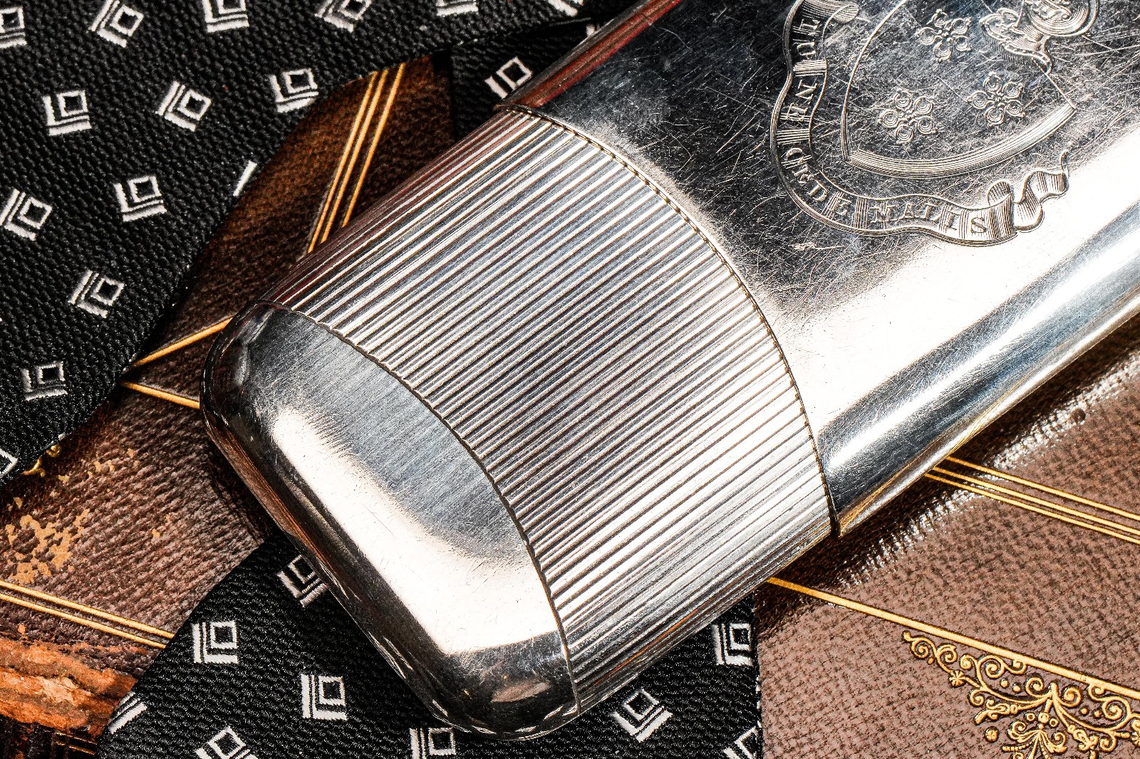 Stunning Antique Victorian Sterling Silver Cigarette Case Armorial Herladic