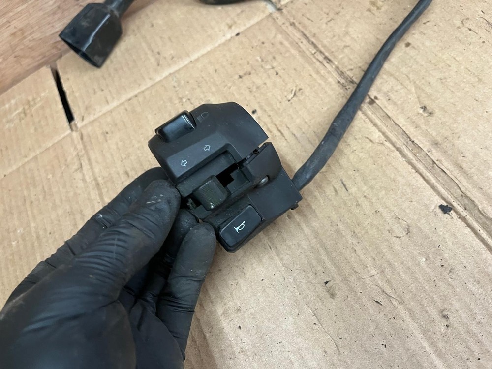 2019 Suzuki GSXR 125 Left Handlebar Switch