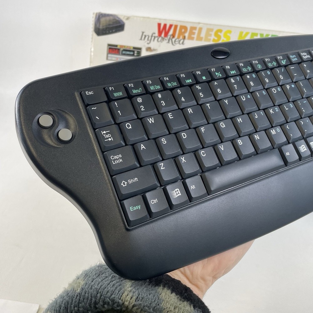 Chicony KB9820 Wireless Keyboard w/ Built In Mouse Pad 2 Button PS2 & Receiver