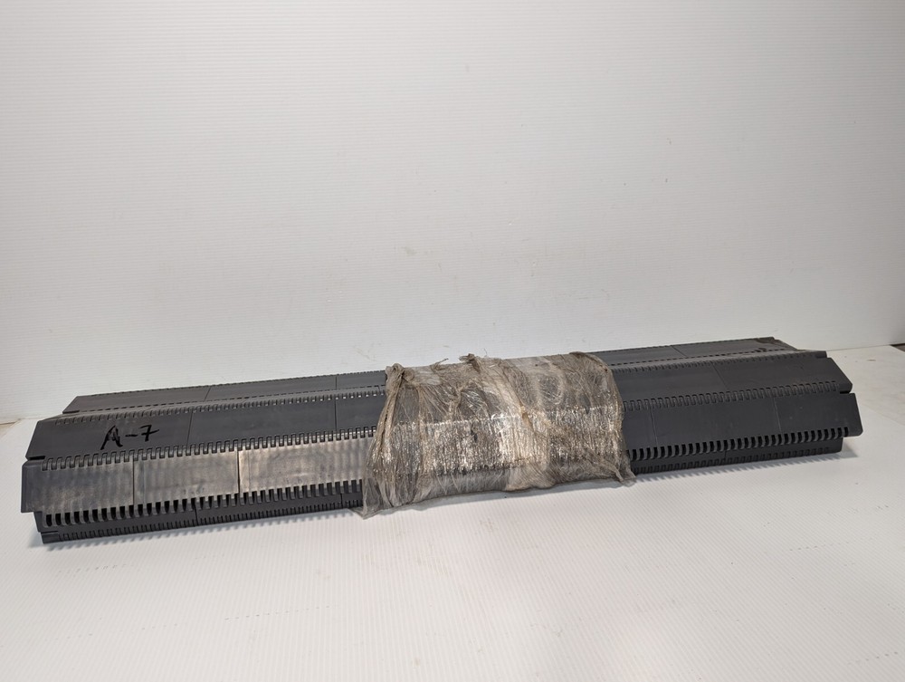 Grey Modular Conveyor Chain, 36"+Returns