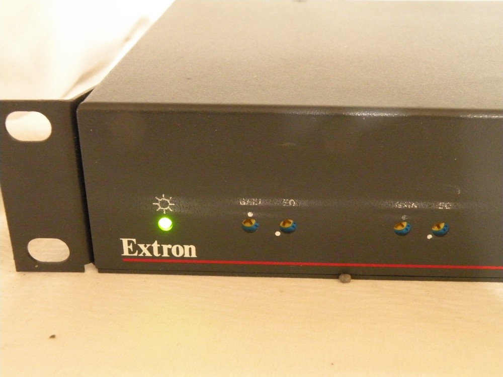 Extron MDA 3AV & DA 6AV EQ, Rackmount Video Stereo Audio Distribution Amplifiers