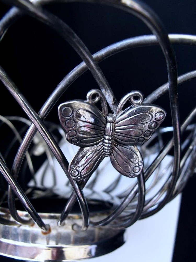 Godinger Silverplate Serving / Bread / Fruit Basket Butterfly Dragonfly Bee Bug