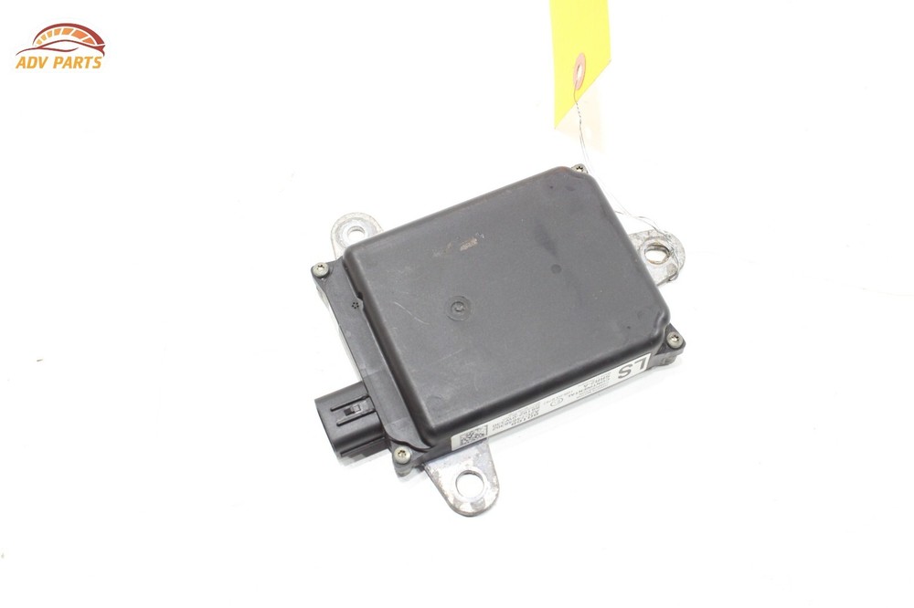 LEXUS LS460 LS600H REAR LEFT SIDE BLIND SPOT RADAR SENSOR MODULE OEM 2015 - 2017
