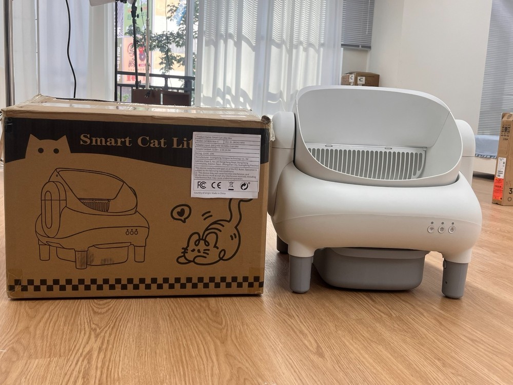 USED Automatic Self-Cleaning Cat Litter Box, Smart Litter Box with APP Control
