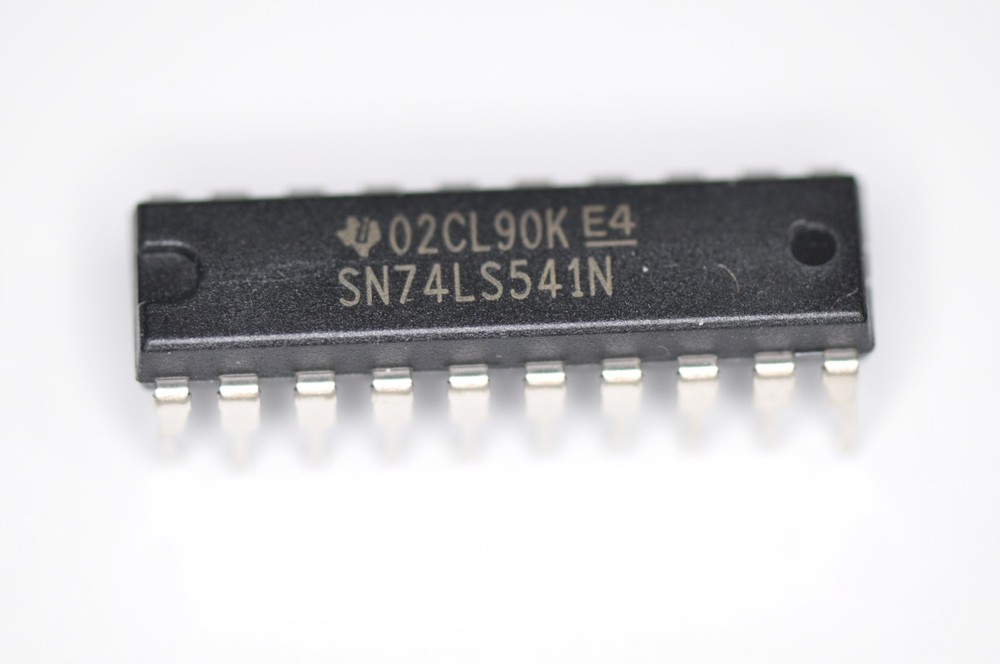 (5 pcs) Texas Instruments SN74LS541N – Octal Buffer/Line Driver – Tri‑State – DI