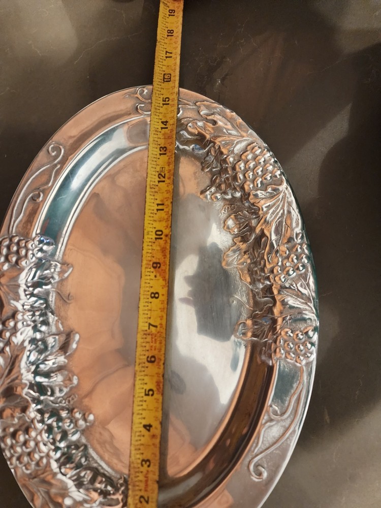 Wilton Armetale GRAPE Large Oval Serving Platter Tray 15"
