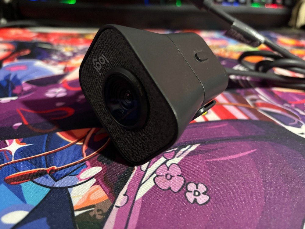 Logitech for Creators StreamCam Premium Webcam for Streaming & Content Creation