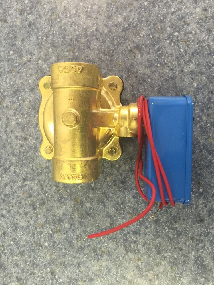 Castle 50592 Brass Valve 1” - NEW
