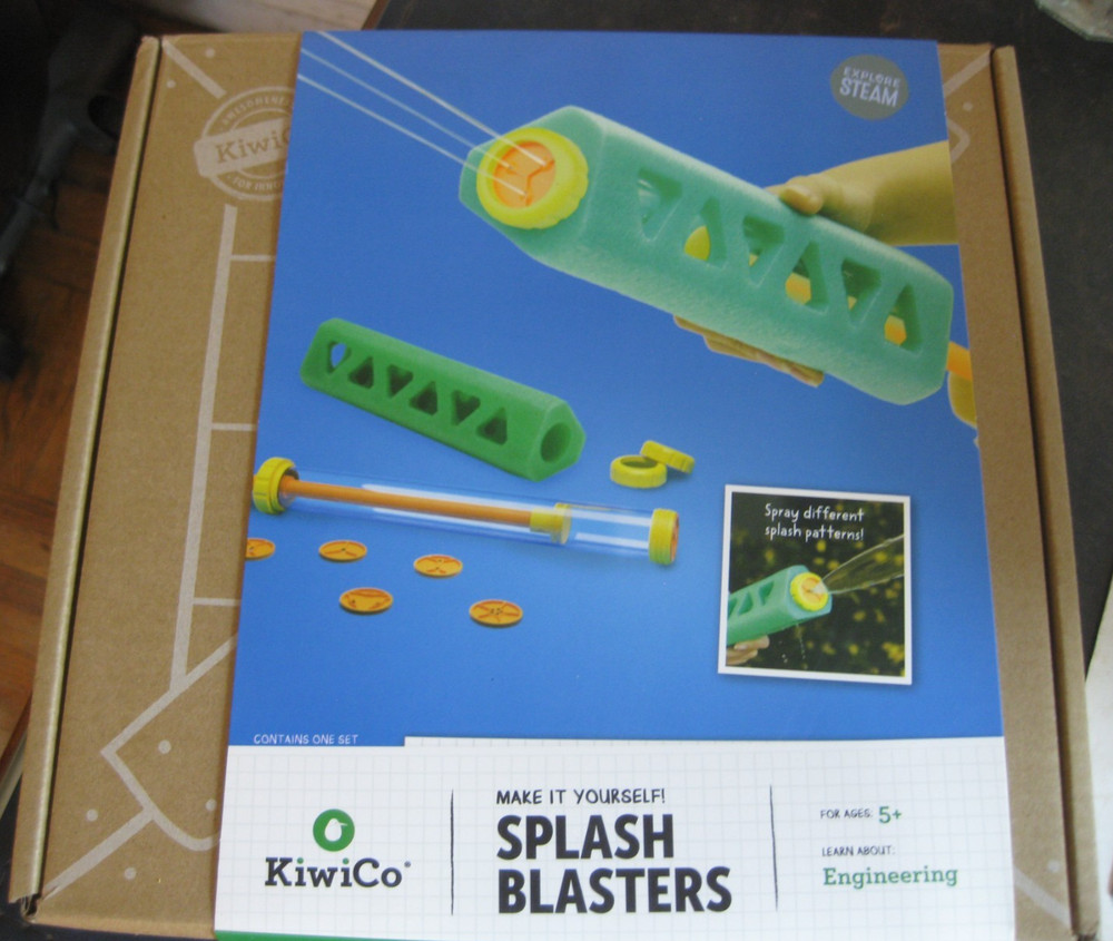 KIWI CO.SPLASH BLASTER EDUCATIONAL ENGINEERING TOY-NEW